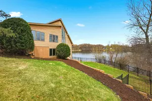 1329 Towerview Rd, Eagan, MN 55121 - Photo 53