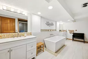 1329 Towerview Rd, Eagan, MN 55121 - Photo 31