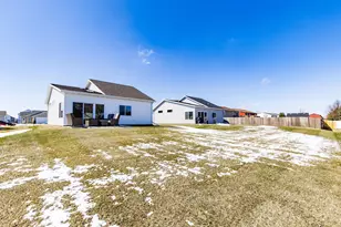 3720 34th St S, Moorhead, MN 56560 - Photo 33