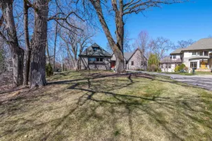 1912 Linner Woods Ct, Wayzata, MN 55391 - Photo 51