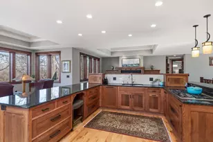 1912 Linner Woods Ct, Wayzata, MN 55391 - Photo 13