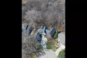 1912 Linner Woods Ct, Wayzata, MN 55391 - Photo 53