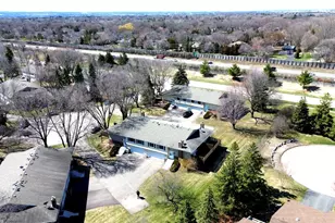 9619 Ensign Cir, Bloomington, MN 55438 - Photo 27