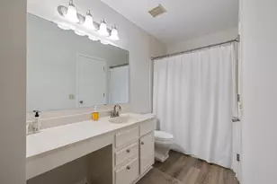 9619 Ensign Cir, Bloomington, MN 55438 - Photo 19