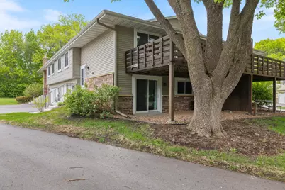 9619 Ensign Circle, Bloomington, MN 55438 - Photo 3