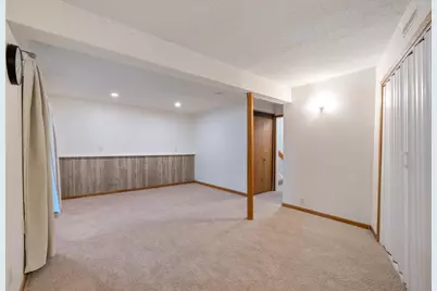 9619 Ensign Circle, Bloomington, MN 55438 - Photo 21