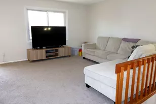 9619 Ensign Cir, Bloomington, MN 55438 - Photo 5