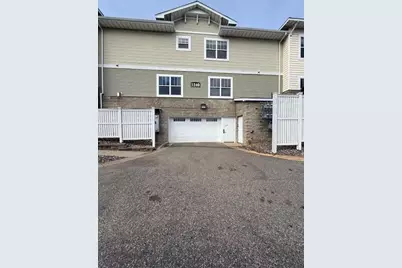 1240 County Road D E #15, Maplewood, MN 55109 - Photo 27