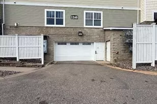 1240 County Rd D E, Maplewood, MN 55109 - Photo 27