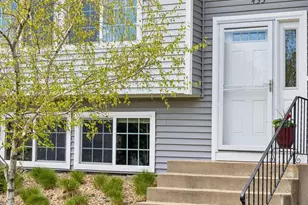 433 97th Ln NE, Blaine, MN 55434 - Photo 3