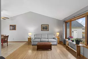 7036 Jocelyn Alcove S, Cottage Grove, MN 55016 - Photo 3