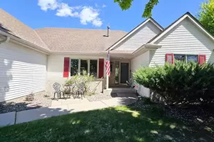1451 Clippership Ct, Woodbury, MN 55125 - Photo 5