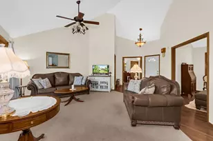 1451 Clippership Ct, Woodbury, MN 55125 - Photo 9