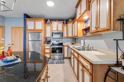 1215 N Lakeshore Drive #205, Lake City, MN 55041 - Photo 5