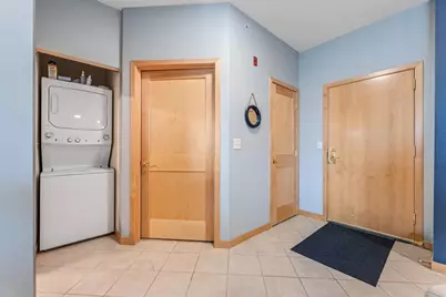 1215 N Lakeshore Drive #205, Lake City, MN 55041 - Photo 7