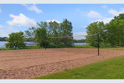 10837 S Shore Drive, Plymouth, MN 55441 - Photo 35