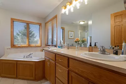5721 103rd Avenue N, Brooklyn Park, MN 55443 - Photo 23