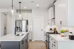 10930 37th St N, Lake Elmo, MN 55042 - Photo 19