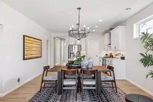 10930 37th St N, Lake Elmo, MN 55042 - Photo 9