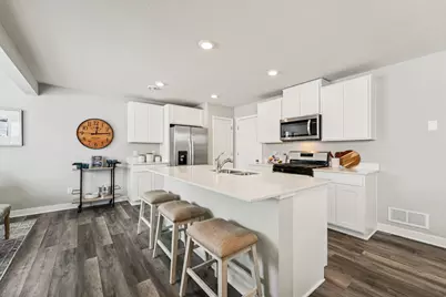 2068 Clearwater Terrace, Shakopee, MN 55379 - Photo 11