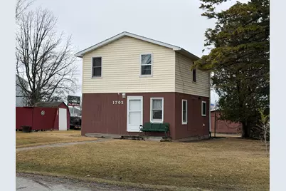 1702 1st Avenue, International Falls, MN 56649 - Photo 1
