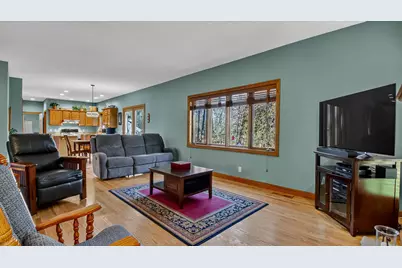 S7935 Jamie Lane, Eau Claire, WI 54701 - Photo 9