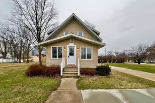 442 4th St, Dawson, MN 56232 - Photo 3
