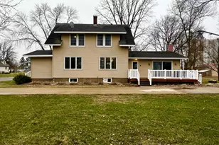 442 4th St, Dawson, MN 56232 - Photo 3