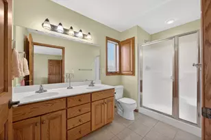 802 Timothy Dr SE, Stewartville, MN 55976 - Photo 17