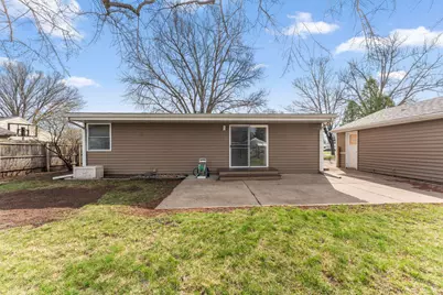 8522 Park Avenue S, Bloomington, MN 55420 - Photo 5