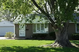 8522 Park Ave S, Bloomington, MN 55420 - Photo 1