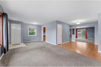 8522 Park Avenue S, Bloomington, MN 55420 - Photo 11