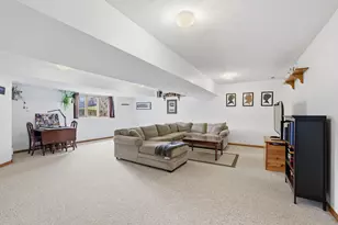 905 Horizon Cir, Belle Plaine, MN 56011 - Photo 27