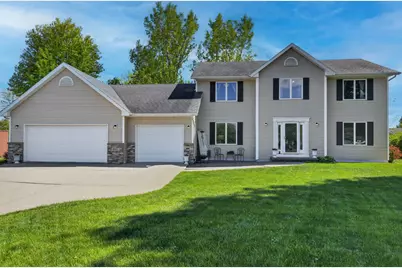 905 Horizon Circle, Belle Plaine, MN 56011 - Photo 1