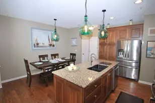 7745 Madelyn Creek Dr, Victoria, MN 55386 - Photo 9