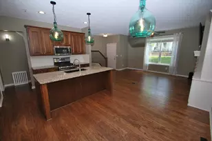 7745 Madelyn Creek Dr, Victoria, MN 55386 - Photo 5