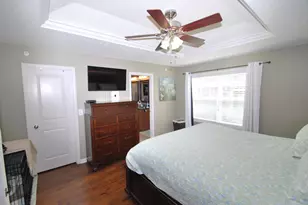 7745 Madelyn Creek Dr, Victoria, MN 55386 - Photo 15