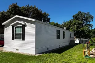 215 N McKay Ave, Alexandria, MN 56308 - Photo 3