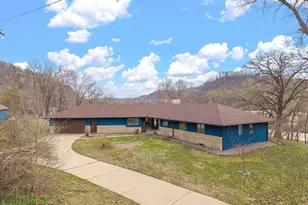 27096 Sevastopol Rd, Red Wing, MN 55066 - Photo 3