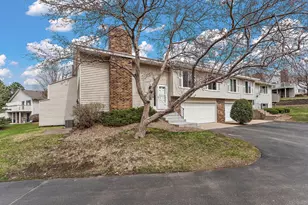 1621 W 140th St, Burnsville, MN 55337 - Photo 3