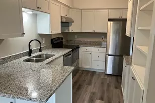 1621 W 140th St, Burnsville, MN 55337 - Photo 3