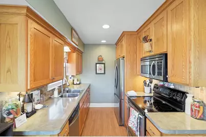 8412 4th Avenue S, Bloomington, MN 55420 - Photo 5