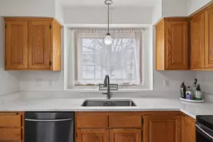 12973 Eastview Ct, Apple Valley, MN 55124 - Photo 11