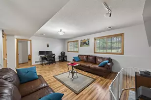 12973 Eastview Ct, Apple Valley, MN 55124 - Photo 33