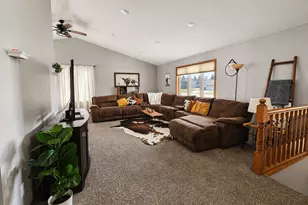 13 Riverside Rd, Morris, MN 56267 - Photo 17