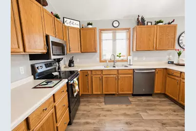 13 Riverside Road, Morris, MN 56267 - Photo 9