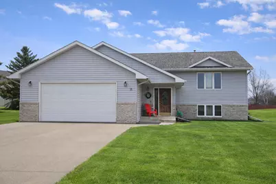 13 Riverside Road, Morris, MN 56267 - Photo 1