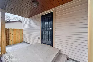 1123 James Ave N, Minneapolis, MN 55411 - Photo 3