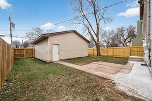 1123 James Ave N, Minneapolis, MN 55411 - Photo 33