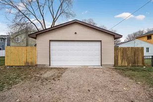 1123 James Ave N, Minneapolis, MN 55411 - Photo 35